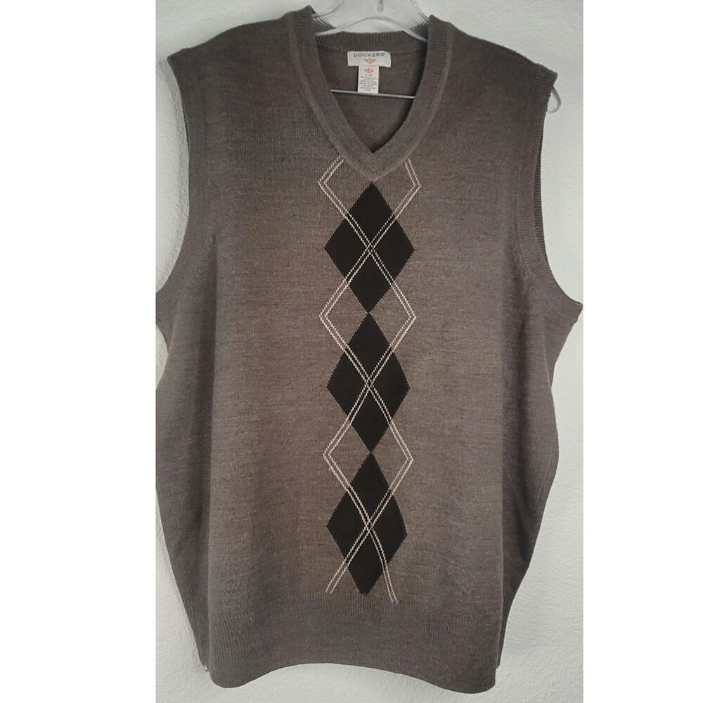 Brown & Black Argyle Knit Vest by Dockers V-neck Design Office Academia Preppy
